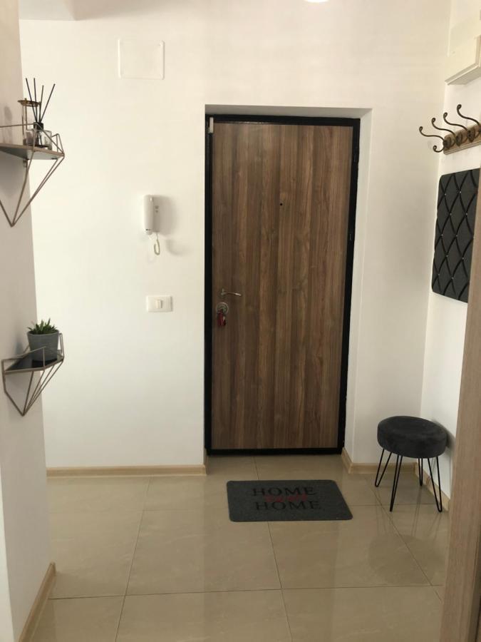 By The Sea Apartment Navodari Bagian luar foto